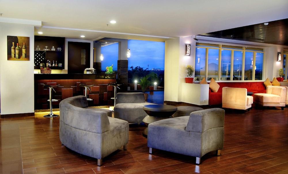 Aston Bogor Hotel And Resort Exterior foto